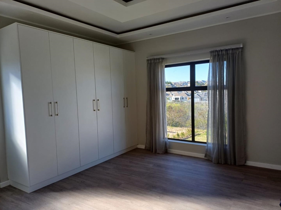 2 Bedroom Property for Sale in Zevenwacht Retirement Village Western Cape